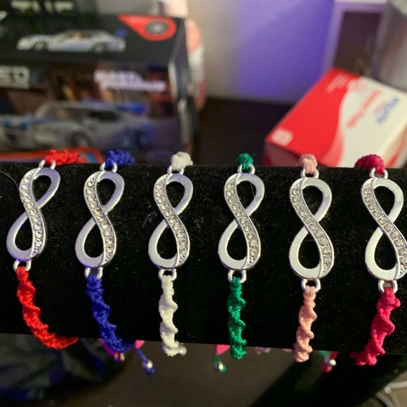 Bracelets - Picture 6 of 6